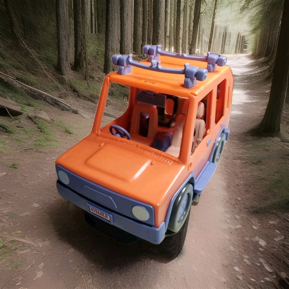 Bluey OS Family Cruiser 4WD Vehicle‎ Unisex Orange Heeler SUV Car Toy